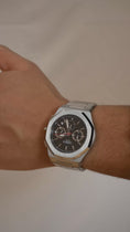 Load and play video in Gallery viewer, Ocho Series Black Dial Chronograph 41mm
